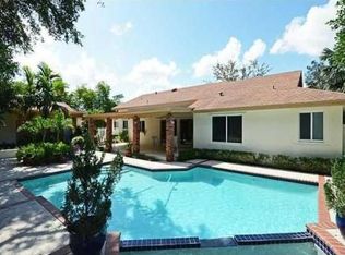 11780 SW 3rd St, Plantation, FL 33325