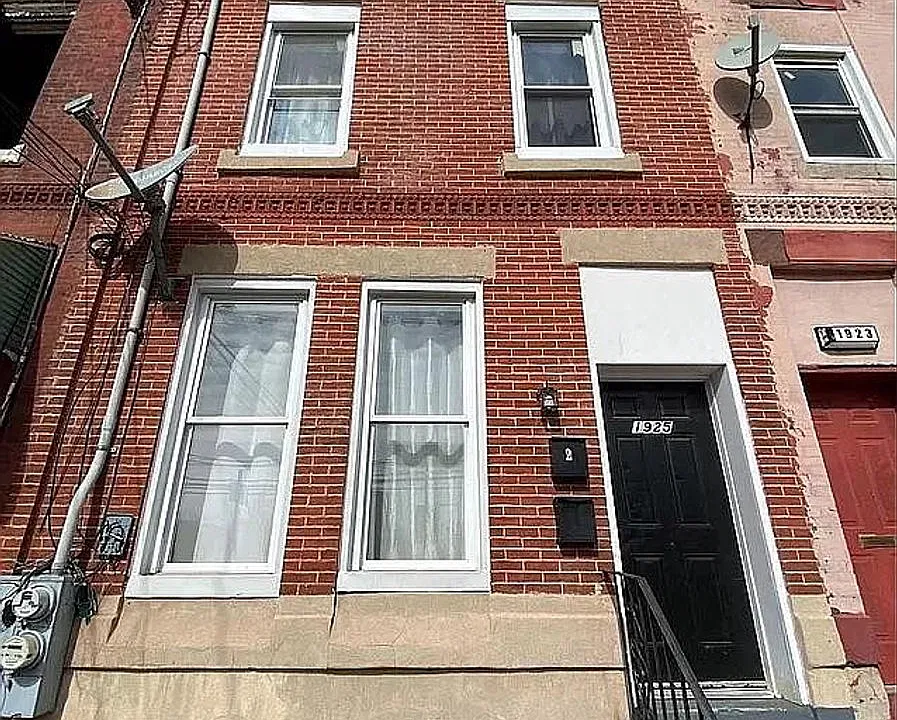 1925 W Norris St