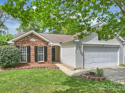 1605 Royal Tree Ct, Charlotte, NC, 28216