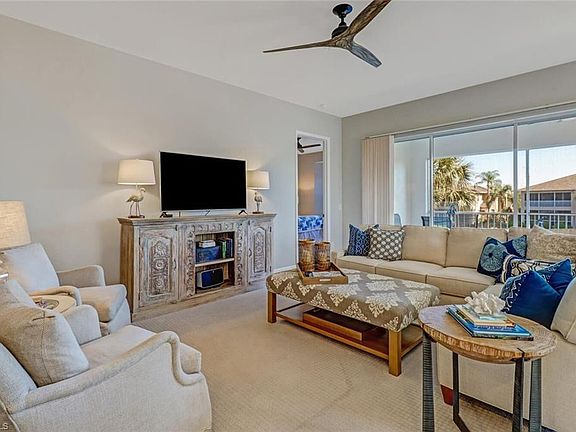 3rd image of 5070 Yacht Harbor Cir APT 203