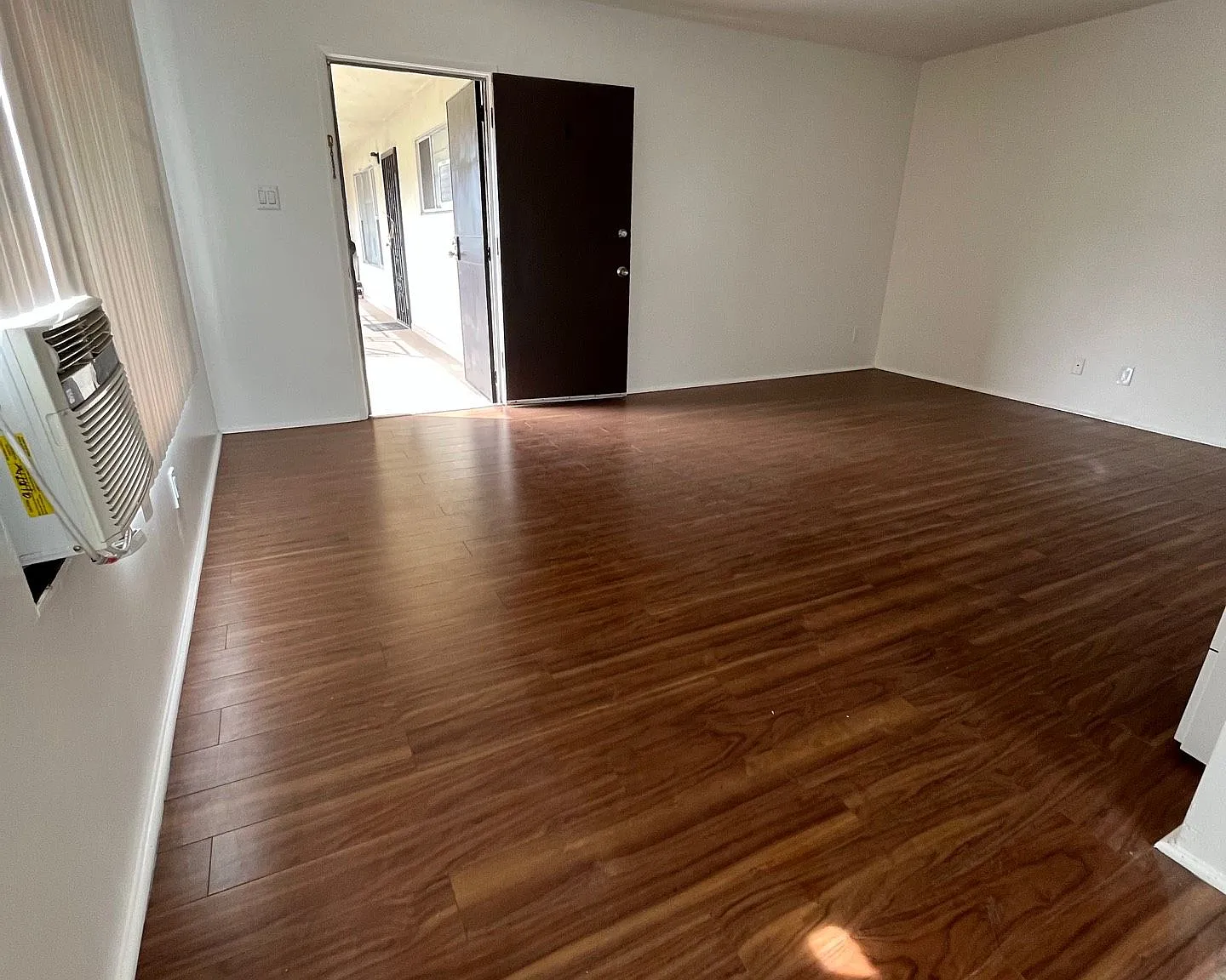 2 bed, $2,250 — Photo 2