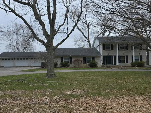 3559 Meadow Ln, Saline, MI 48176