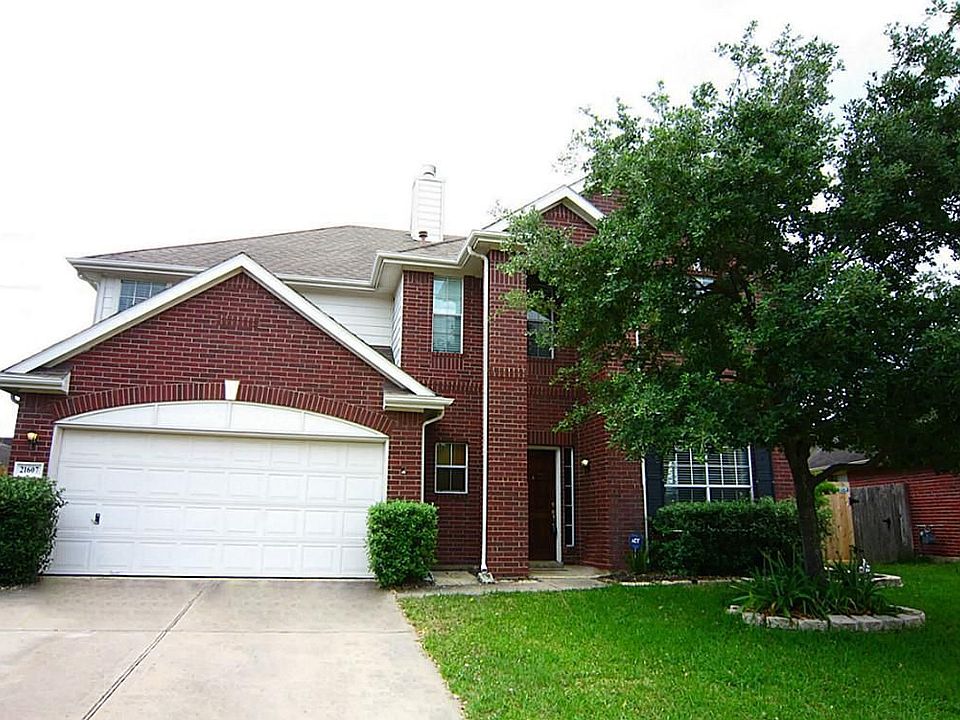 1st image of 21607 Woodoak Ct