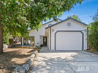 6892 N Glencrest Way, Boise, ID 83714