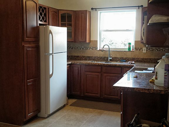 3rd image of 2618 Arcadia Dr