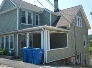 27 Manhan St, Waterbury, CT 06710