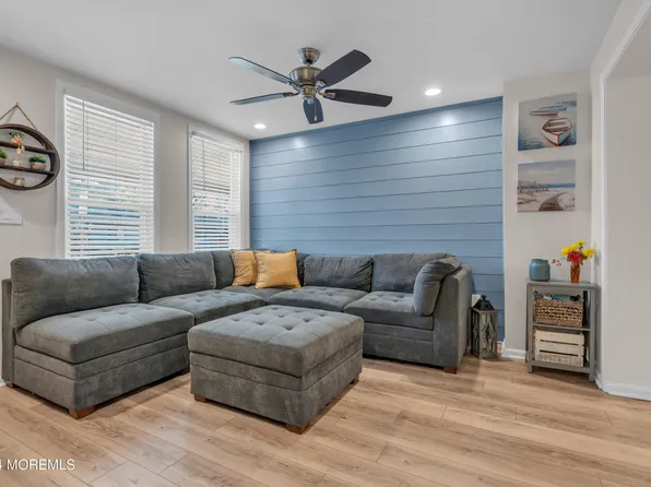 28 Morford Place, Red Bank, NJ 07701