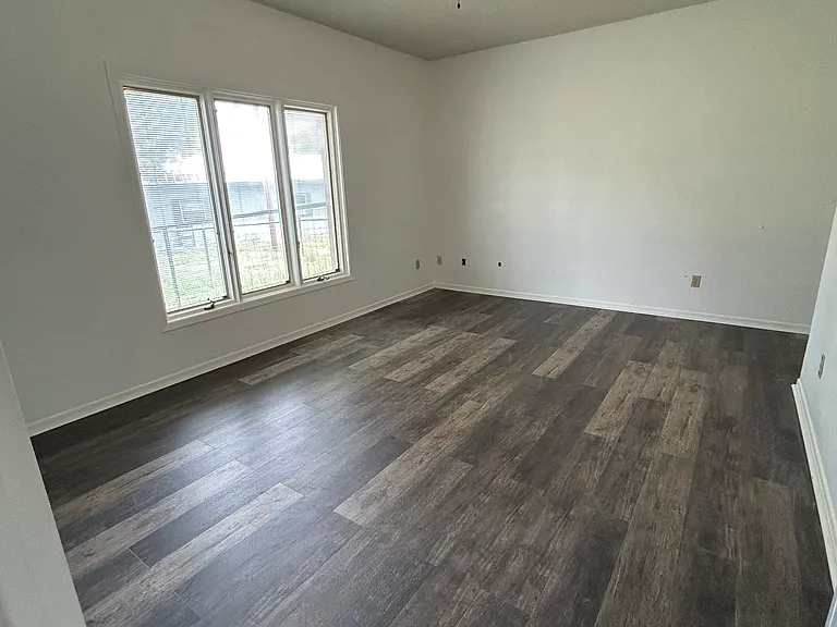 Bedroom #1
