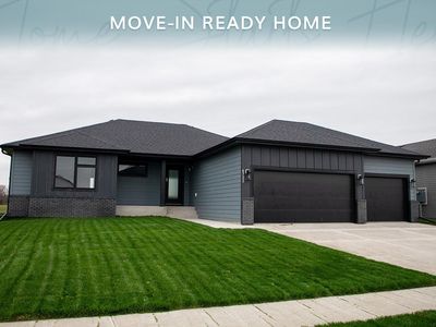 6722 14th St S, Fargo, ND, 58104