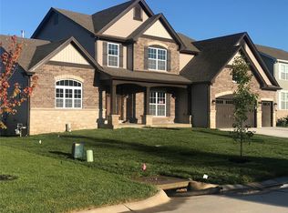 404 Filipp Ln, Lake Saint Louis, MO 63367