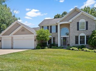 10586 Sunset Pines Ct, Saint Louis, MO 63128