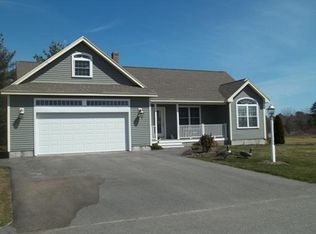 5 Jasmine Dr, Saco, ME 04072