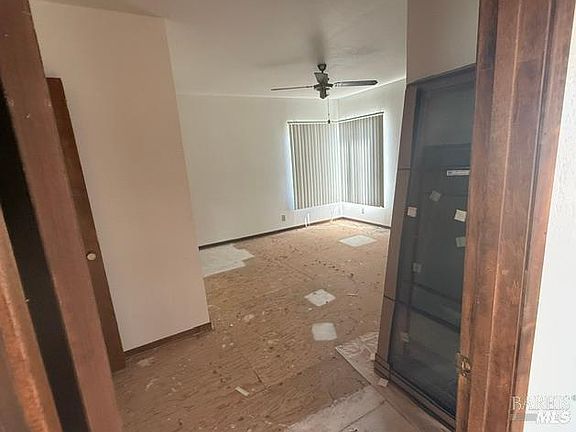 5th image of 1335 Steele Canyon Rd
