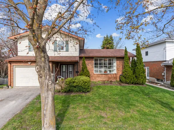 58 Victoria Ave N, Kawartha Lakes, ON K9V 4G5
