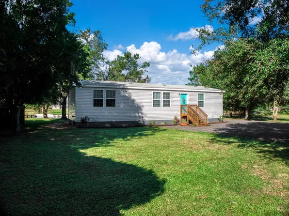 1155 Winter Green St, Lake Placid, FL 33852