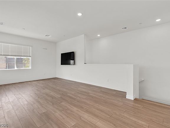 3rd image of 7330 Decatur Blvd #1