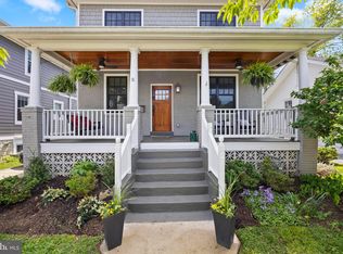 18 W Masonic View Ave, Alexandria, VA 22301