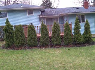 8693 Old Orchard Rd SE, Warren, OH 44484