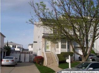 39 Elwood Ave, Staten Island, NY 10314