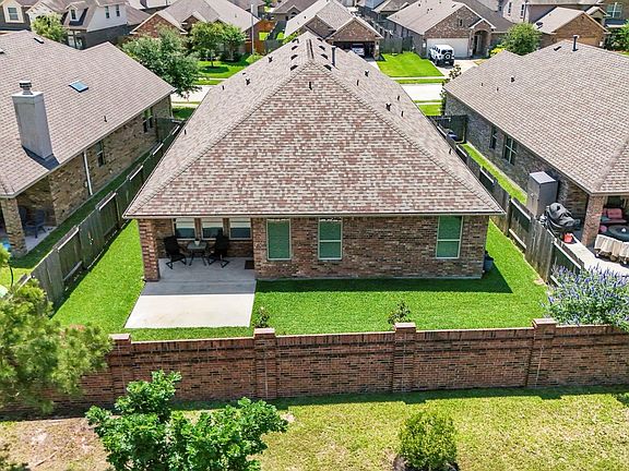 3rd image of 5522 Glenfield Spring Ln