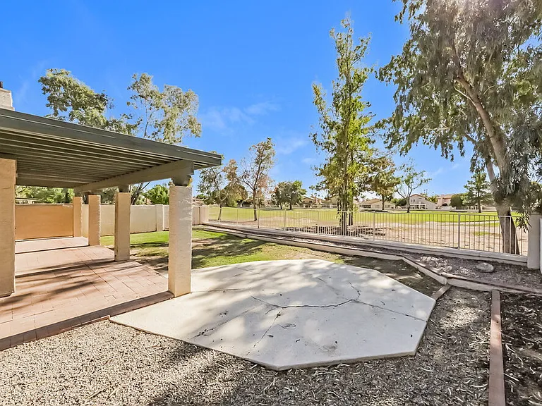 7535 W Sequoia Dr — Photo 16