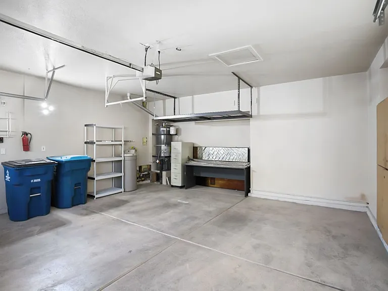 10404 Pacific Sageview Ln — Photo 26