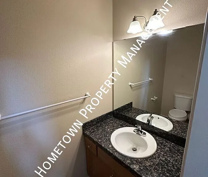 2702 Farmer Way SE — Photo 16