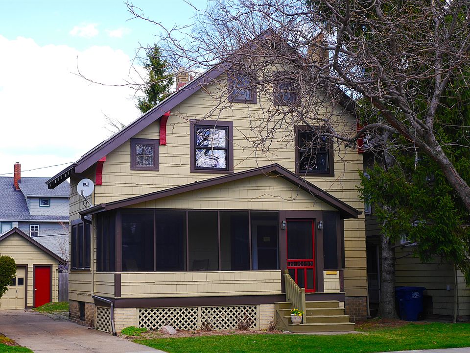 1st image of 17604 Fries Ave