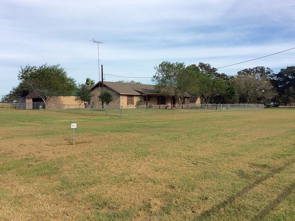 1st image of 1083 County Road 223