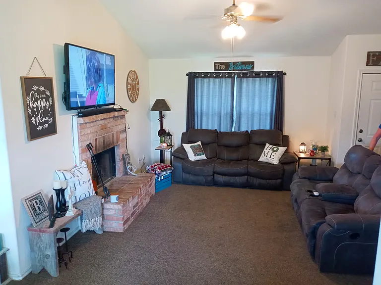 3205 Hillsdale St — Photo 27