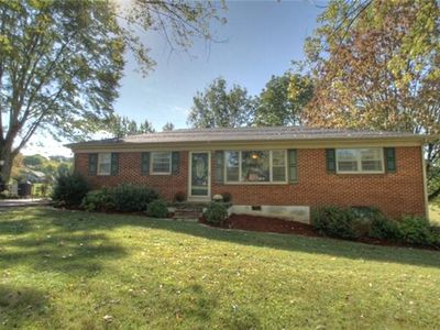 1137 Draughon Dr, Greenbrier, TN, 37073