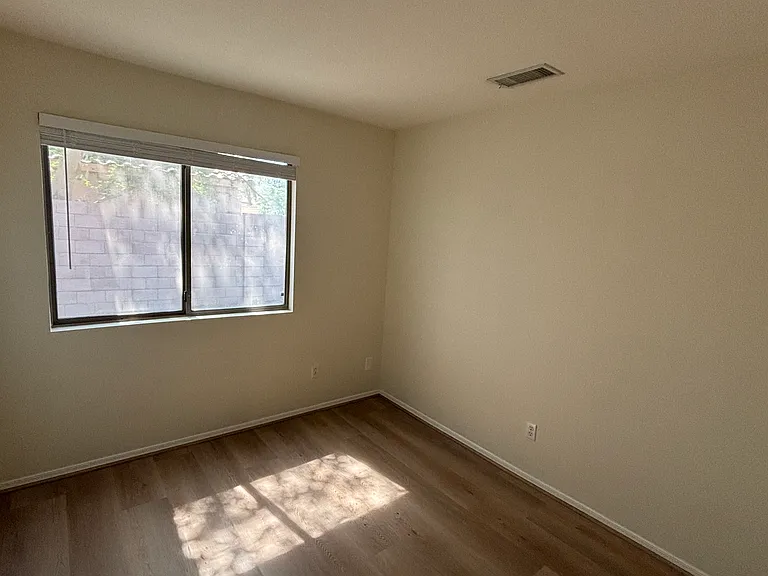 15932 W Lundberg St — Photo 21