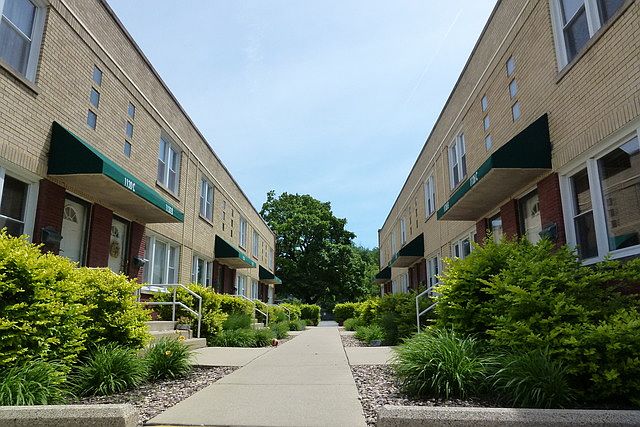 1st image of 1126 N Harlem Ave APT C