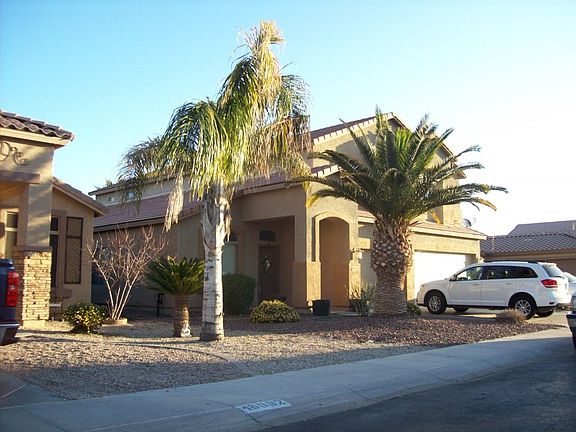 3rd image of 46074 W Dirk St