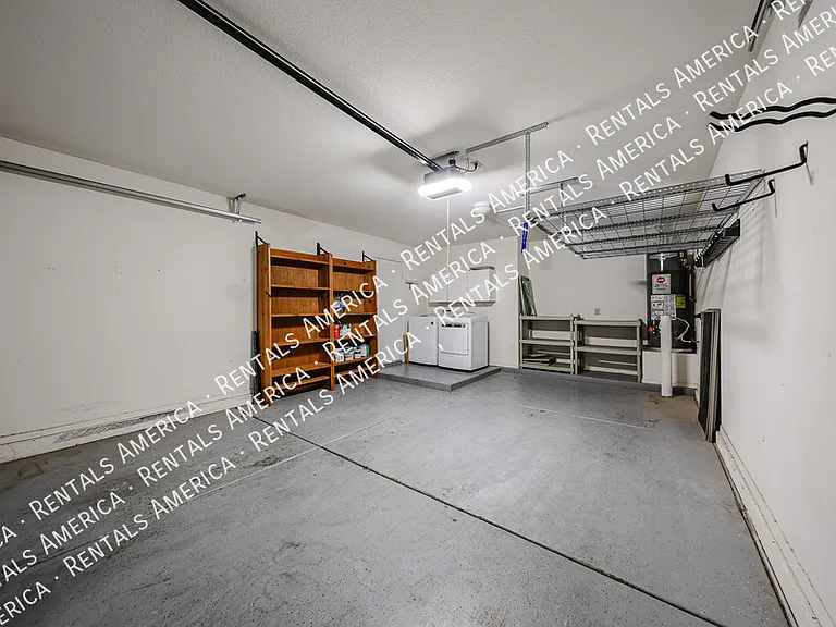 8918 E Indiana Ave — Photo 24