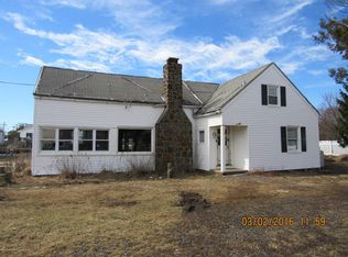 25 Mermaid Rd, Toms River, NJ 08753