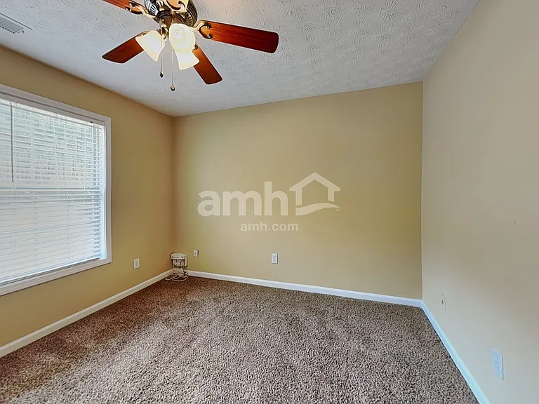 2041 Vintage Oaks Dr — Photo 18