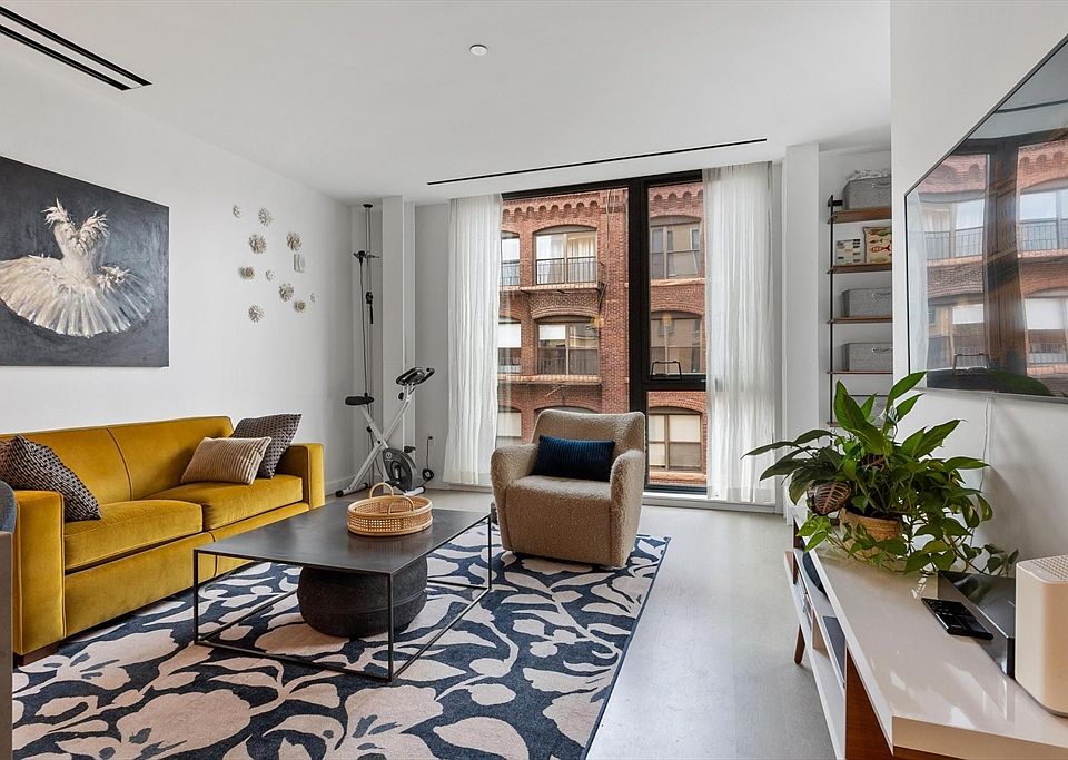 1st image of 88 Wareham St #401