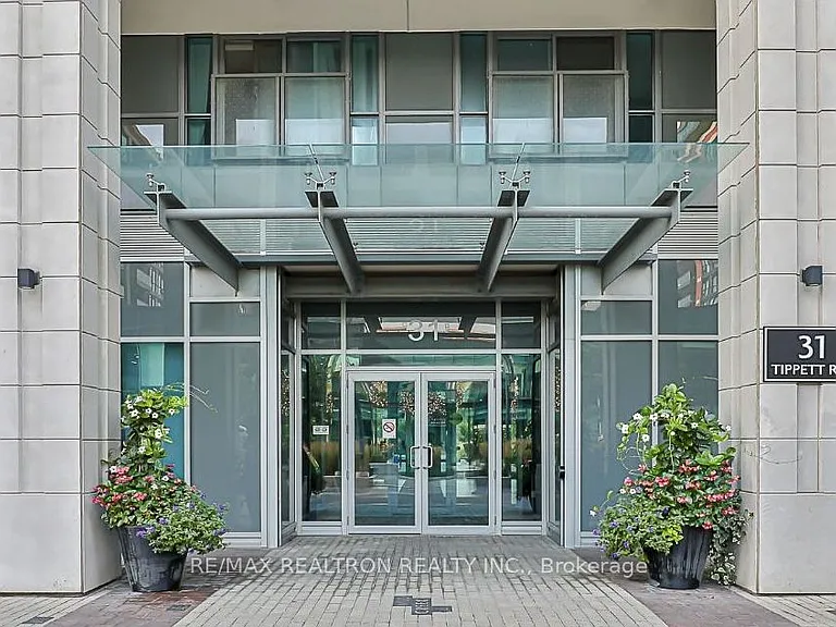 31 Tippett Rd #636 — Photo 3