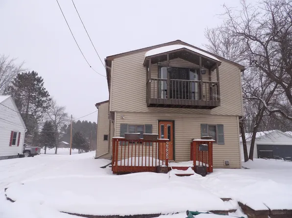 2255 Selmser Ave, Cloquet, MN 55720