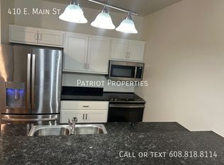 410 E Main St #304, Sun Prairie, WI 53590
