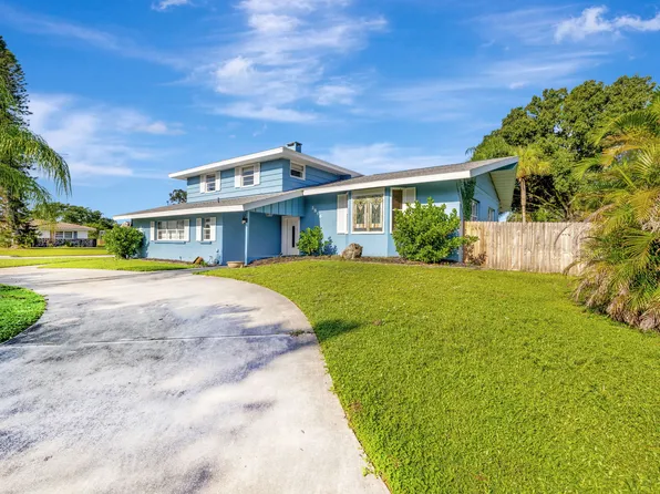 3866 Allenwood St, Sarasota, FL 34232