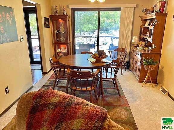 4th image of 3308 Pawnee Pl