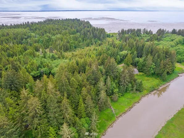 0 Lynn Point Lane #22&21, South Bend, WA 98586