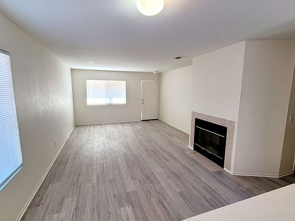 3rd image of 71556 Sun Valley Dr