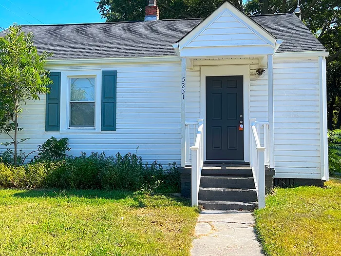 2 bed, 1.0 bath, 832 sqft, $1,550 — Photo 3
