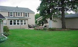 4th image of 415 7th Ave NE