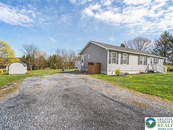 5th image of 838 S Dogwood Rd