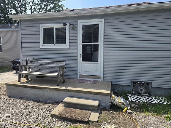 4th image of 7877 Belleau Rd