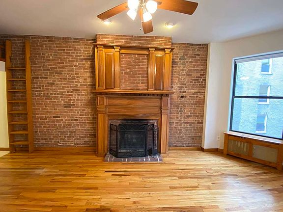 3rd image of 323 W 89th St APT 3B